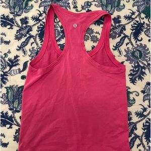 SIZE 2 LULULEMON PINK RACE LENGTH SWIFTLY TECH TANK